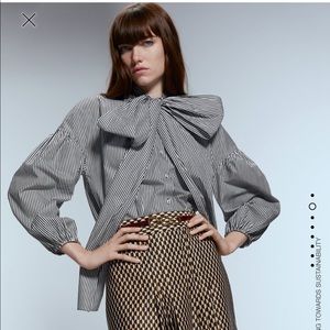 COPY - Zara Striped bow blouse XL